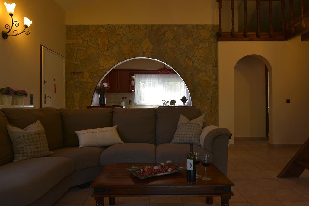Paxos Santa Marina Villas Gaios Eksteriør bilde