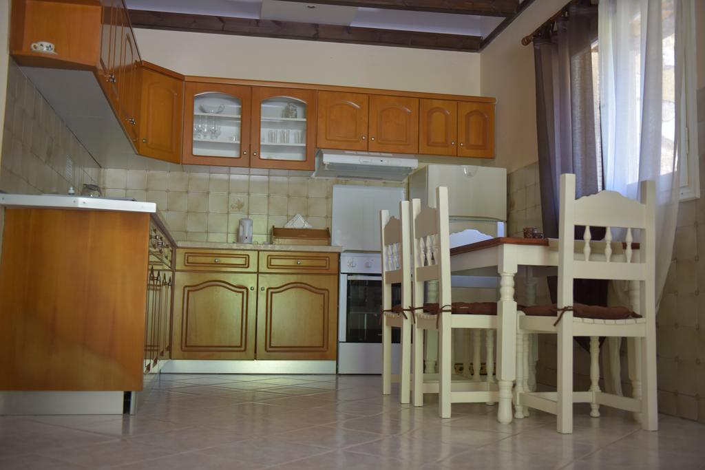 Paxos Santa Marina Villas Gaios Eksteriør bilde
